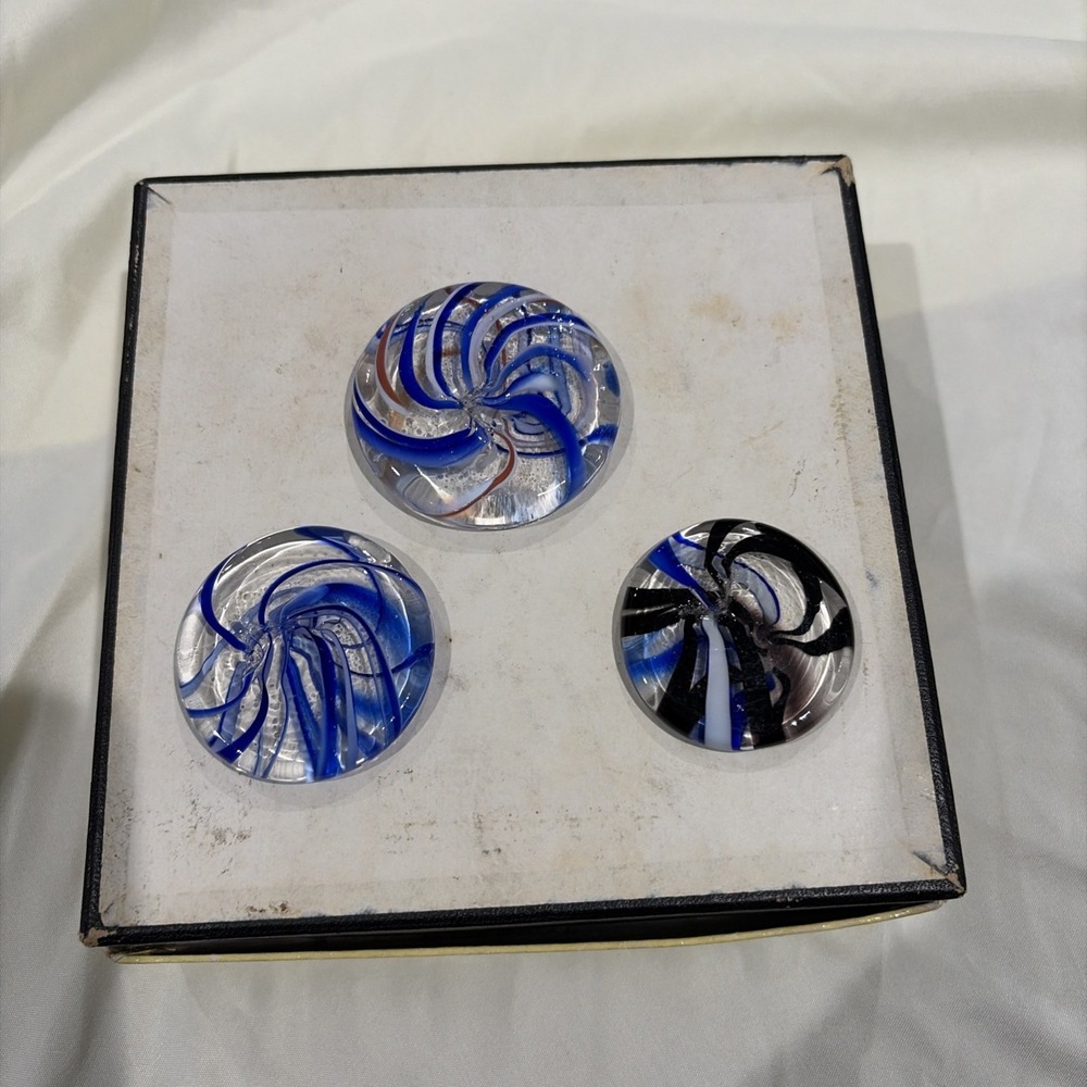 Vintage Art spaghetti glass circle flat paperweight black blue swirls lot 3x